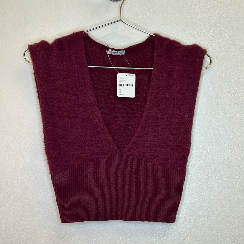 Intimately by Free People deep v fuzzy crop size small